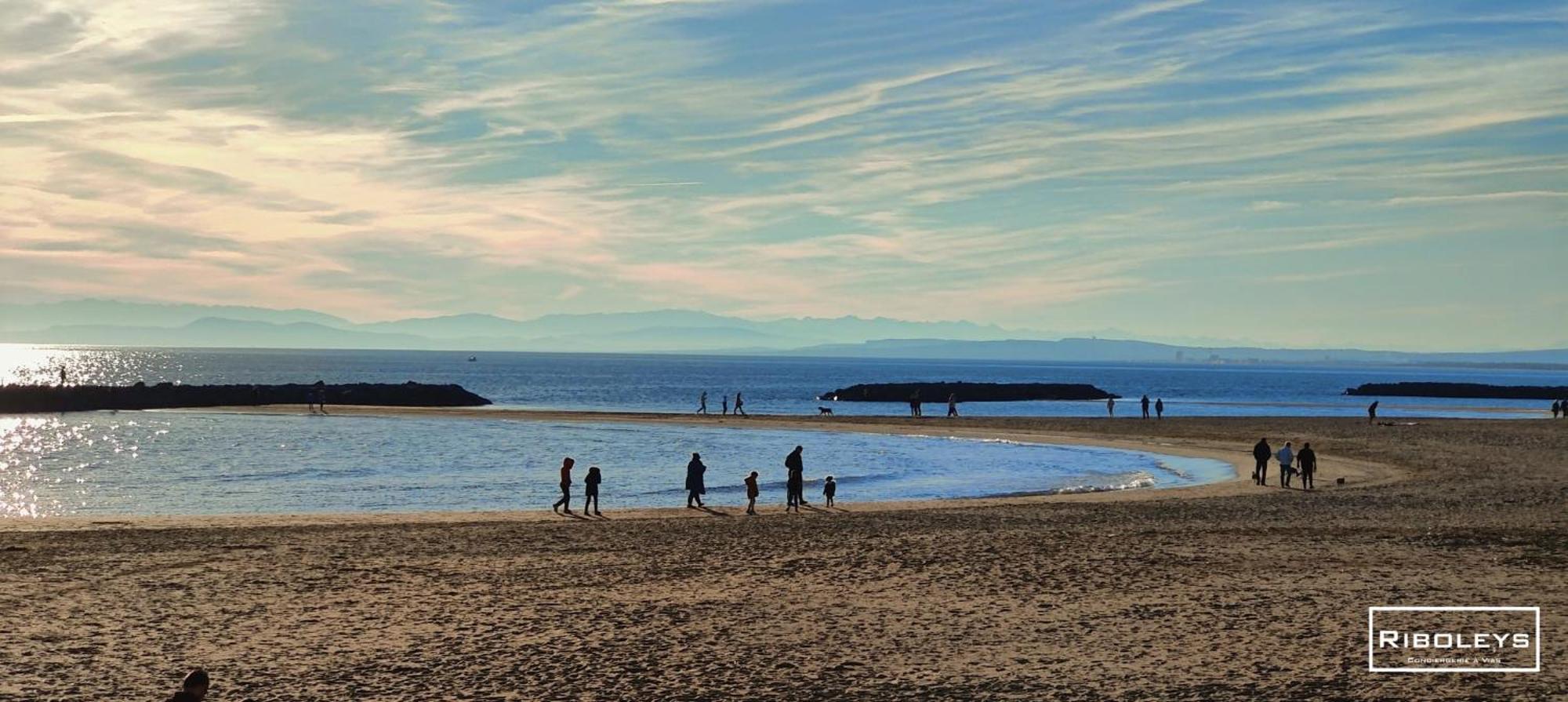 Marina Lodge - Superbe T3 à 400m de la plage de Farinette Vias Extérieur photo